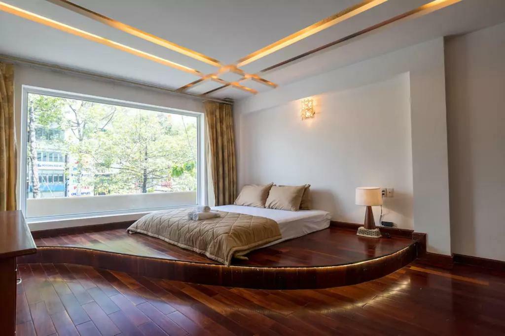 The Wooden Apartments - In The Heart Of Ben Thanh Ho Chi Minh City Exterior photo