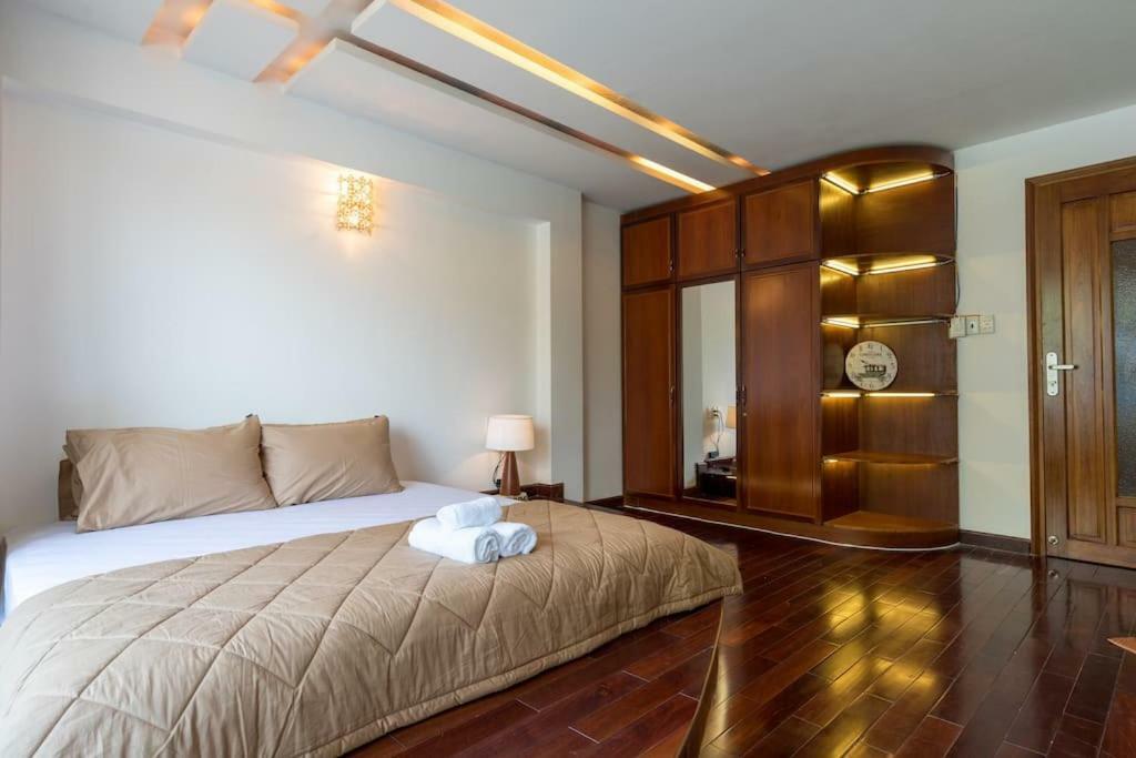 The Wooden Apartments - In The Heart Of Ben Thanh Ho Chi Minh City Exterior photo