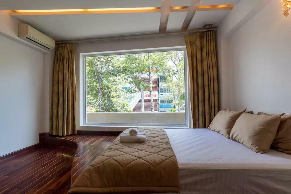 The Wooden Apartments - In The Heart Of Ben Thanh Ho Chi Minh City Exterior photo
